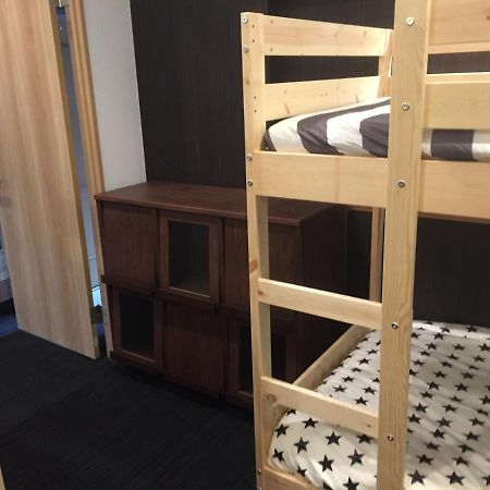 Guest House Yasuragi Hakataekimae ฟูกุโอกะ ภายนอก รูปภาพ