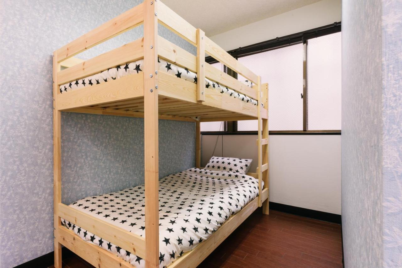 Guest House Yasuragi Hakataekimae ฟูกุโอกะ ภายนอก รูปภาพ