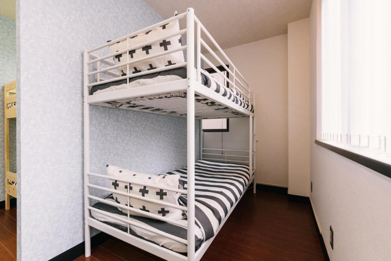 Guest House Yasuragi Hakataekimae ฟูกุโอกะ ภายนอก รูปภาพ