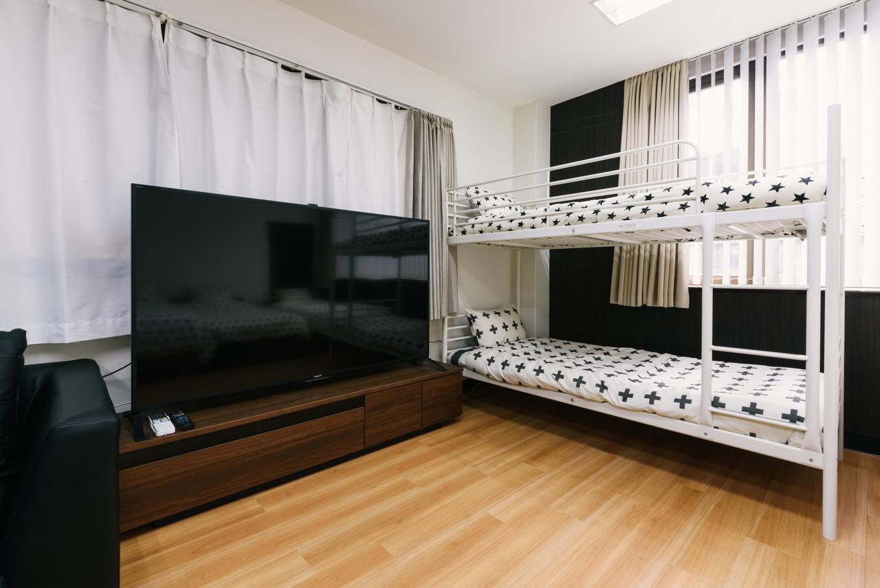 Guest House Yasuragi Hakataekimae ฟูกุโอกะ ภายนอก รูปภาพ