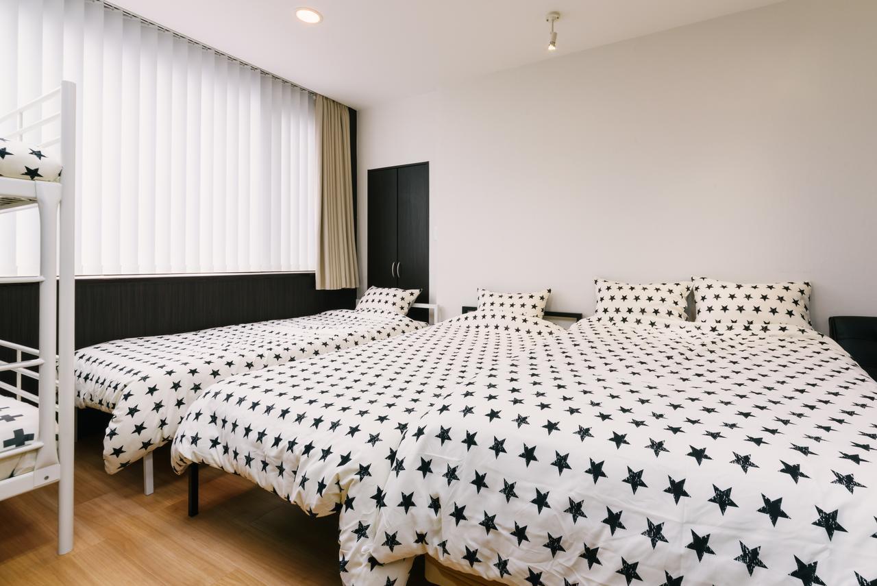 Guest House Yasuragi Hakataekimae ฟูกุโอกะ ภายนอก รูปภาพ